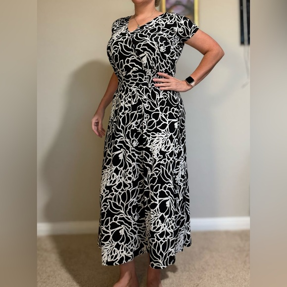 Belle by Kim Gravel Black and White Women's Dress - Picture 2 of 16